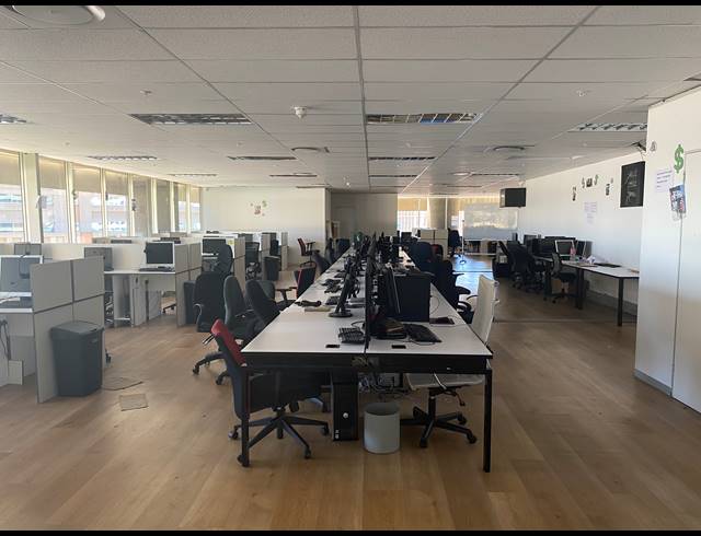 250M² OFFICE TO LET IN CAPE TOWN CITY CENTRE